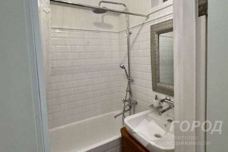 Продам 3-х кімнатну квартиру, ХТЗ, ХТЗ метро, Код: 807773/1