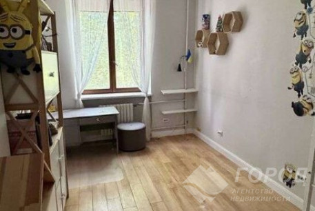 Продам 3-х кімнатну квартиру, ХТЗ, ХТЗ метро, Код: 807773/1