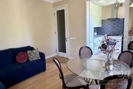 Продам 3-х кімнатну квартиру, ХТЗ, ХТЗ метро, Код: 807773/1