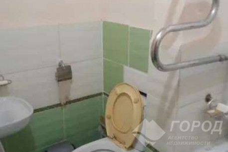 Продам 2-х кімнатну квартиру, Центральный рынок, Южный вокзал метро, Код: 807776/1