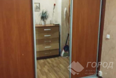Продам 2-х кімнатну квартиру, ХТЗ, 25 больница, Код: 807822/1
