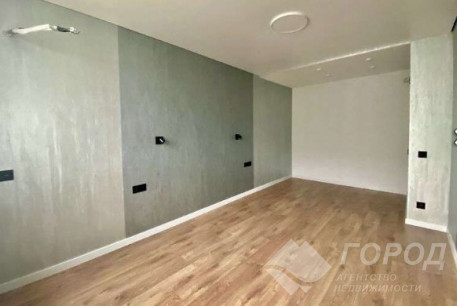 Продам 2-х кімнатну квартиру в новобудові, ХТЗ, ХТЗ метро, Код: 807834/1