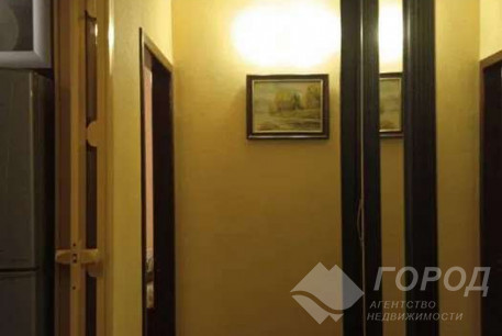 Продам 2-х кімнатну квартиру, Рогань, Код: 807850/1