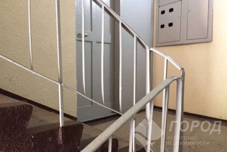 Продам 3-х кімнатну квартиру, Рогань, Код: 807851/1