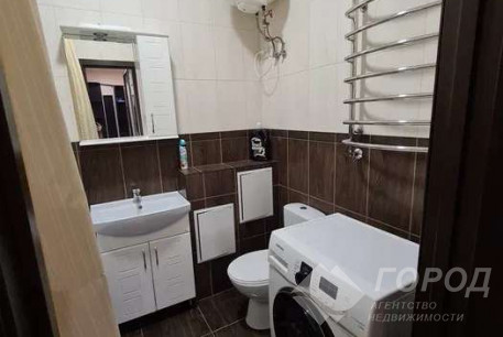 Продам 1-кімнатну квартиру, Центр, Код: 807855/4