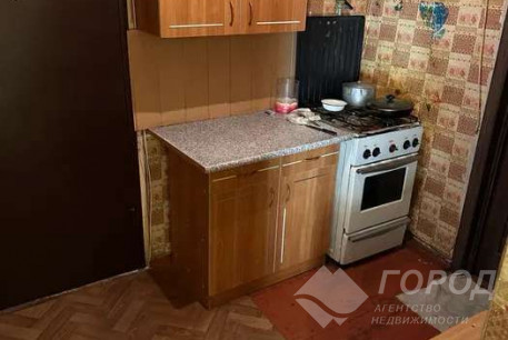 Сдам гостинку, ХТЗ, ХТЗ метро, Код: 807880/1