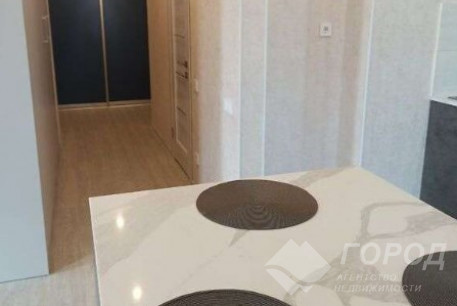 Продам 1-кімнатну квартиру, Гагарина проспект, Защитников Украины метро (Площадь Восстания), Код: 807882/1