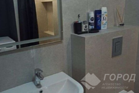 Продам 1-кімнатну квартиру, Гагарина проспект, Защитников Украины метро (Площадь Восстания), Код: 807882/1