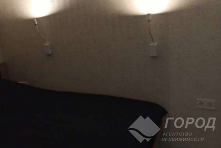 Продам 1-кімнатну квартиру, Гагарина проспект, Защитников Украины метро (Площадь Восстания), Код: 807882/1