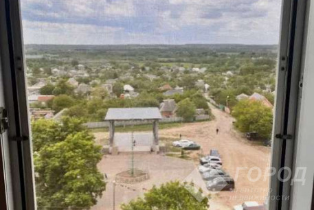 Продам 3-х кімнатну квартиру, Дергачевский р-н, Солоницевка пгт., Код: 807900/1