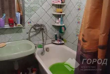 Продам 2-х кімнатну квартиру, ХТЗ, 25 больница, Код: 807919/1