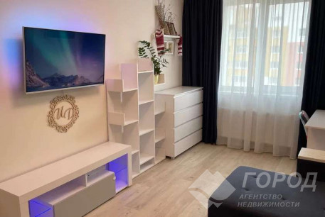 Продам 1-кімнатну квартиру в новобудові, ХТЗ, ХТЗ метро, Код: 807959/1