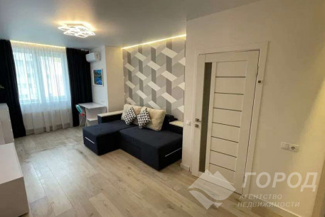 Продам 1-кімнатну квартиру в новобудові, ХТЗ, ХТЗ метро, Код: 807959/1