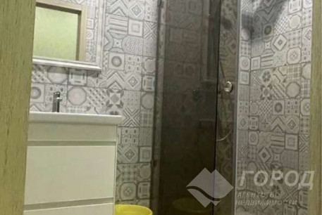 Продам 1-кімнатну квартиру в новобудові, Центральный рынок, Центральный Рынок метро, Код: 807966/1