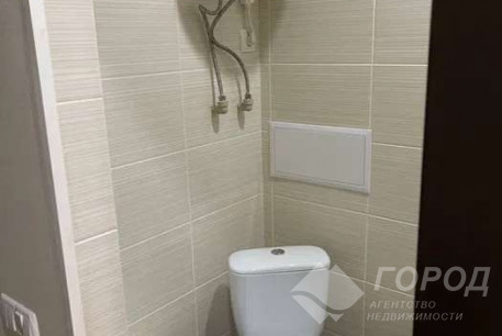 Продам гостинку, Центральный рынок, Локомотив, Код: 807970/1