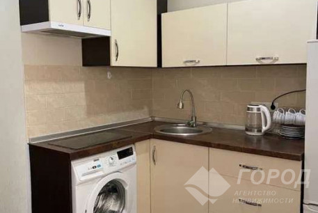 Продам гостинку, Центральный рынок, Локомотив, Код: 807970/1