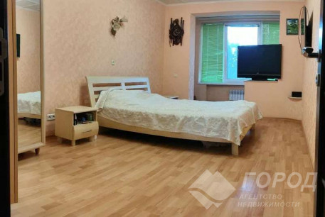 Продам 3-х кімнатну квартиру, Салтовка, Героев Труда метро, Код: 807974/1