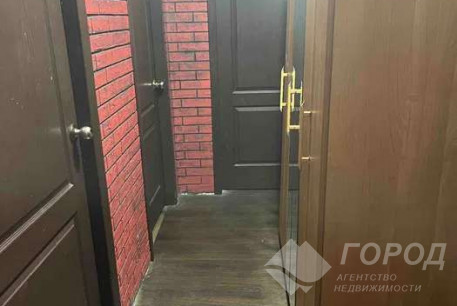 Продам 3-х кімнатну квартиру, Одесская, Зерновая ост., Код: 807976/1