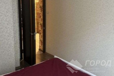 Продам 3-х кімнатну квартиру, Рогань, Роганский ж/м, Код: 808074/1