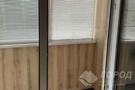 Продам 3-х кімнатну квартиру, Рогань, Роганский ж/м, Код: 808074/1