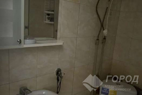 Продам гостинку, Центральный рынок, Южный вокзал метро, Код: 808099/1