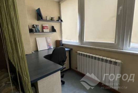 Продам 4-х кімнатну квартиру, Сосновая Горка, Научная метро, Код: 808133/1