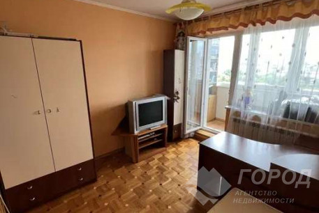 Продам 4-х кімнатну квартиру, Сосновая Горка, Научная метро, Код: 808133/1