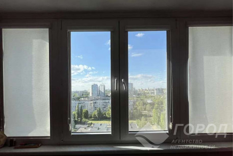 Продам 4-х кімнатну квартиру, Сосновая Горка, Научная метро, Код: 808133/1