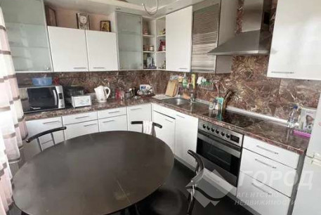 Продам 4-х кімнатну квартиру, Сосновая Горка, Научная метро, Код: 808133/1