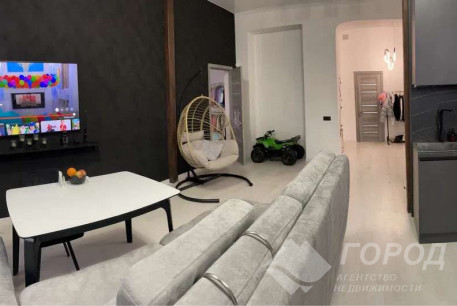 Продам 3-х кімнатну квартиру, Гагарина проспект, Проспект Гагарина метро, Код: 808135/1