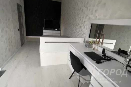 Продам 3-х кімнатну квартиру, Гагарина проспект, Проспект Гагарина метро, Код: 808135/1