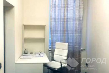 Продам 2-х кімнатну квартиру, Центр, Площадь Конституции метро (Советская), Код: 808141/2