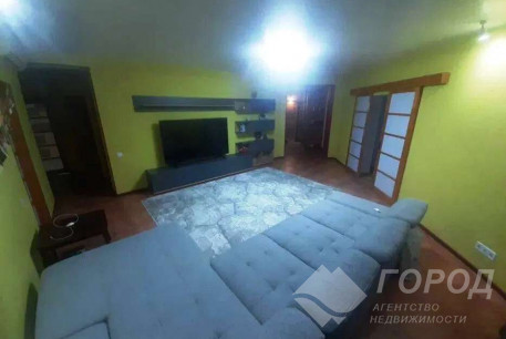 Продам 4-х кімнатну квартиру, Салтовский, Завод им. Малышева метро, Код: 808152/1