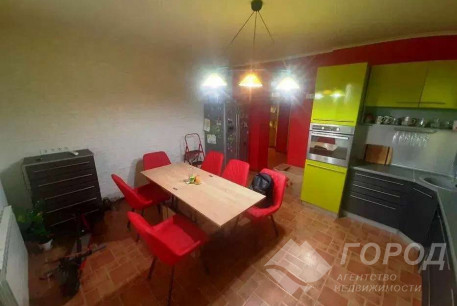 Продам 4-х кімнатну квартиру, Салтовский, Завод им. Малышева метро, Код: 808152/1