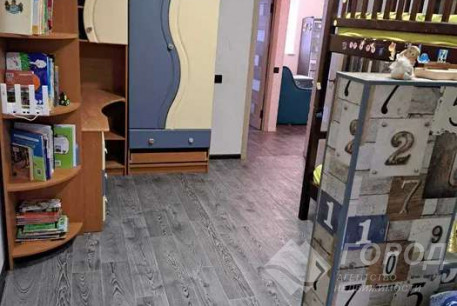 Сдам 3-х кімнатну квартиру, Рогань, Код: 808154/1