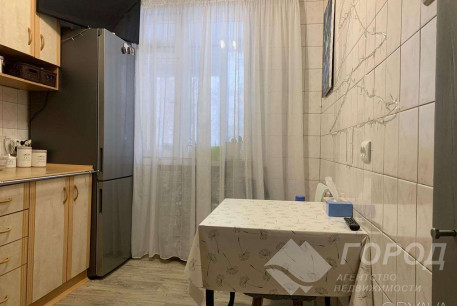 Продам 1-кімнатну квартиру, Рогань, Код: 808199/1