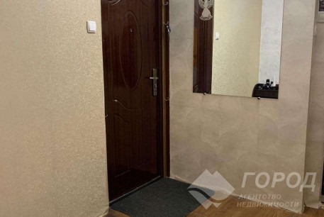 Продам 1-кімнатну квартиру, Рогань, Код: 808199/1