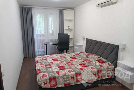 Продам 3-х кімнатну квартиру, Журавлевка, Киевская метро, Код: 808244/2