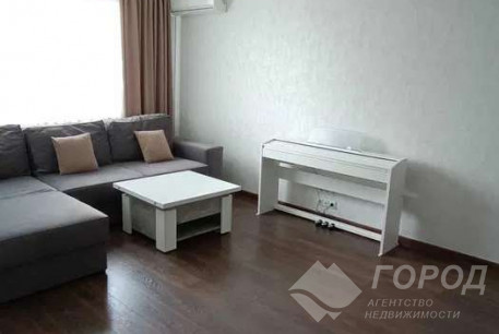 Продам 3-х кімнатну квартиру, Журавлевка, Киевская метро, Код: 808244/2