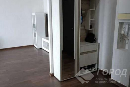 Продам 3-х кімнатну квартиру, Журавлевка, Киевская метро, Код: 808244/2