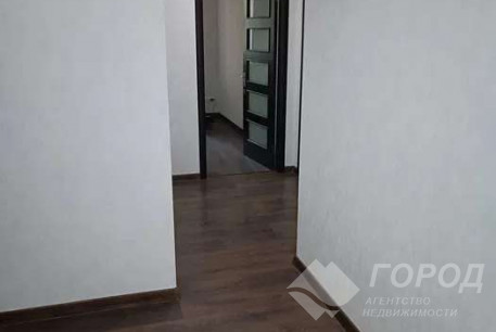 Продам 3-х кімнатну квартиру, Журавлевка, Киевская метро, Код: 808244/2