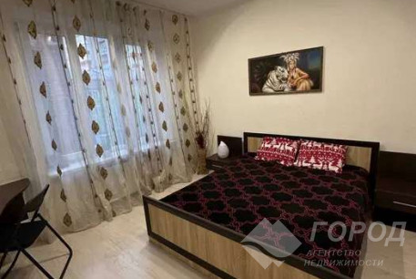 Сдам 2-х кімнатну квартиру, Центр, Ярослава Мудрого пл., Код: 808247/2