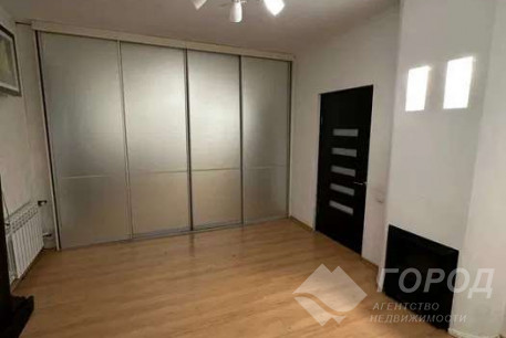 Сдам 2-х кімнатну квартиру, Центр, Ярослава Мудрого пл., Код: 808247/2