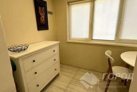 Продам 2-х кімнатну квартиру, Сосновая Горка, Научная метро, Код: 808262/1