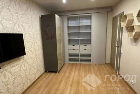 Продам 2-х кімнатну квартиру, Сосновая Горка, Научная метро, Код: 808262/1