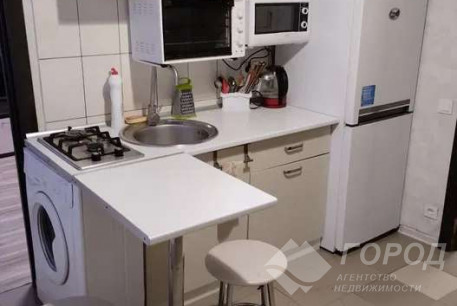 Продам 1-кімнатну квартиру, Гагарина проспект, Защитников Украины метро (Площадь Восстания), Код: 808333/1