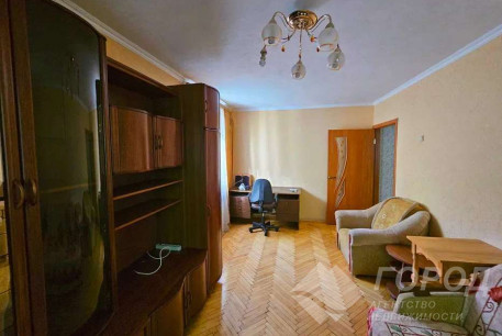 Продам 2-х кімнатну квартиру, Новые дома, Маршала Жукова метро (Дворец спорта), Код: 808357/1