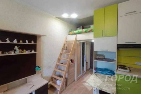 Продам 1-кімнатну квартиру, ХТЗ, ХТЗ метро, Код: 808380/1