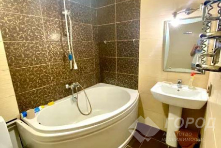Продам 2-х кімнатну квартиру, Одесская, Код: 808384/1