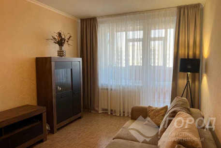 Продам 3-х кімнатну квартиру, Салтовка, Героев Труда метро, Код: 808449/1